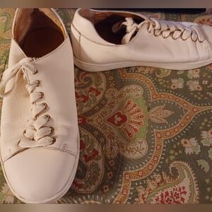 Les Souliers Sézane 37 6.5 6 1/2 beige women's leather sneakers shoes